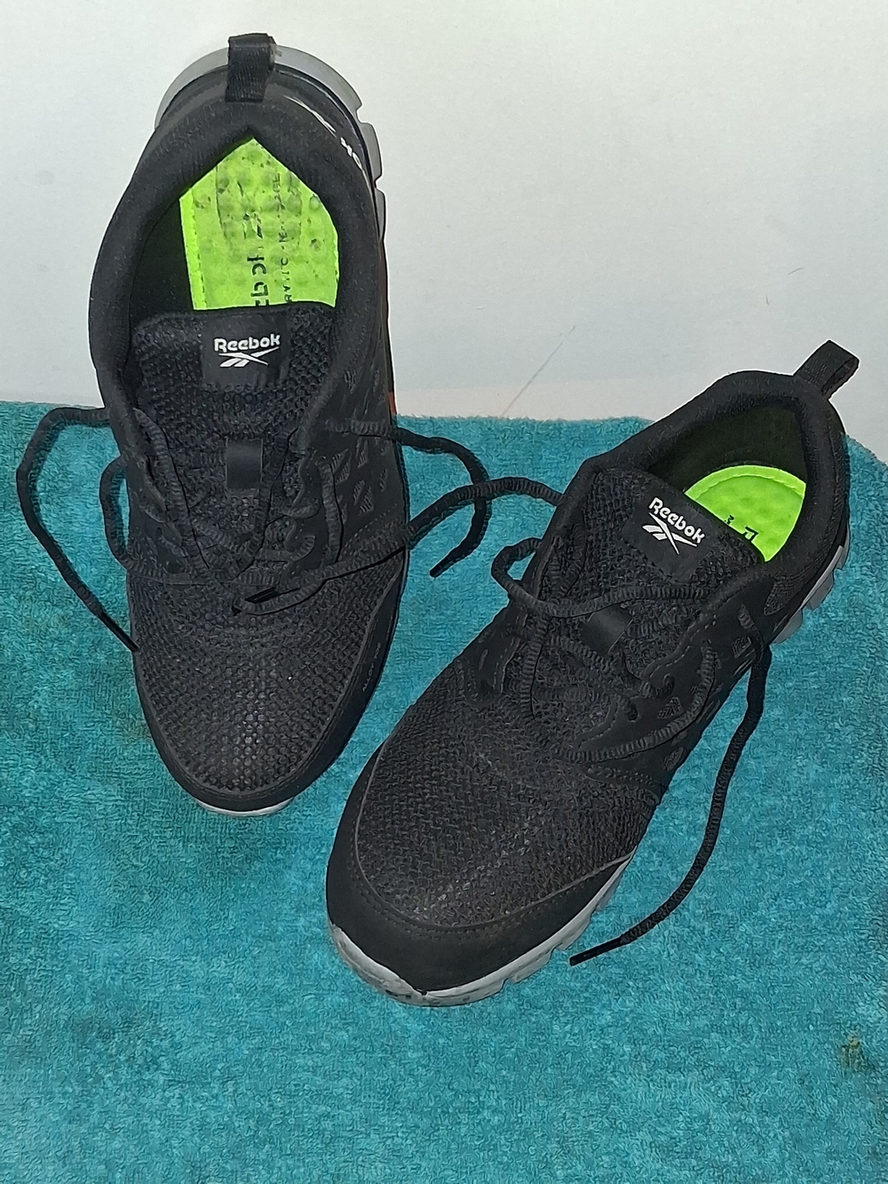 Reebok Men’s Black Steel Toe Shoes with Neon Green Insoles